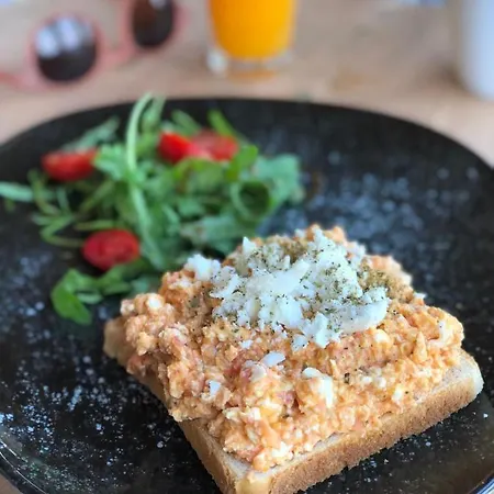 Glykeria إيلافونيسي